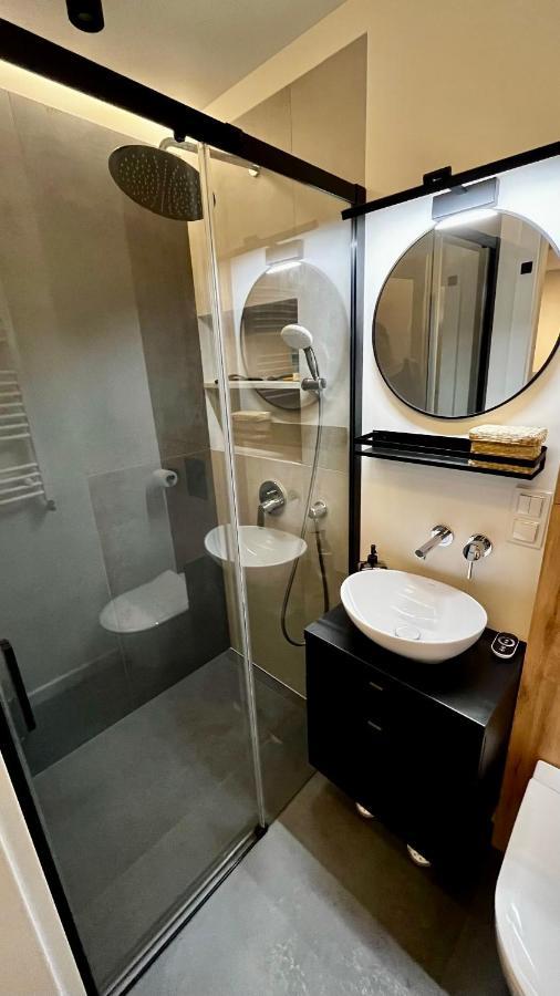 Apartamentlesznopl Family Friendly เลชโน ภายนอก รูปภาพ