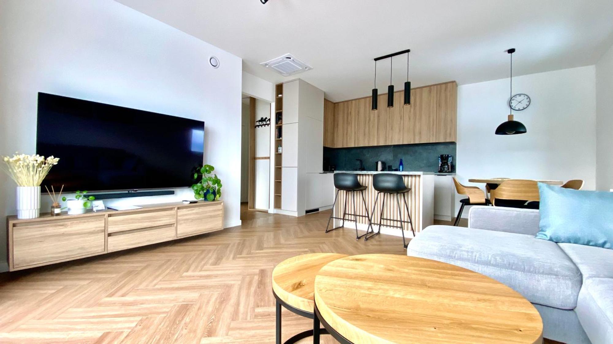 Apartamentlesznopl Family Friendly เลชโน ภายนอก รูปภาพ